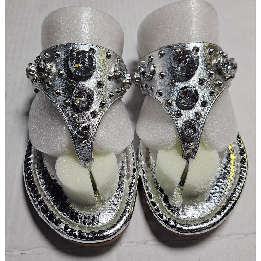 Marc Fisher Gissel Silver Metallic Crystal Studded Thong Flat Sandals Womens 5 M